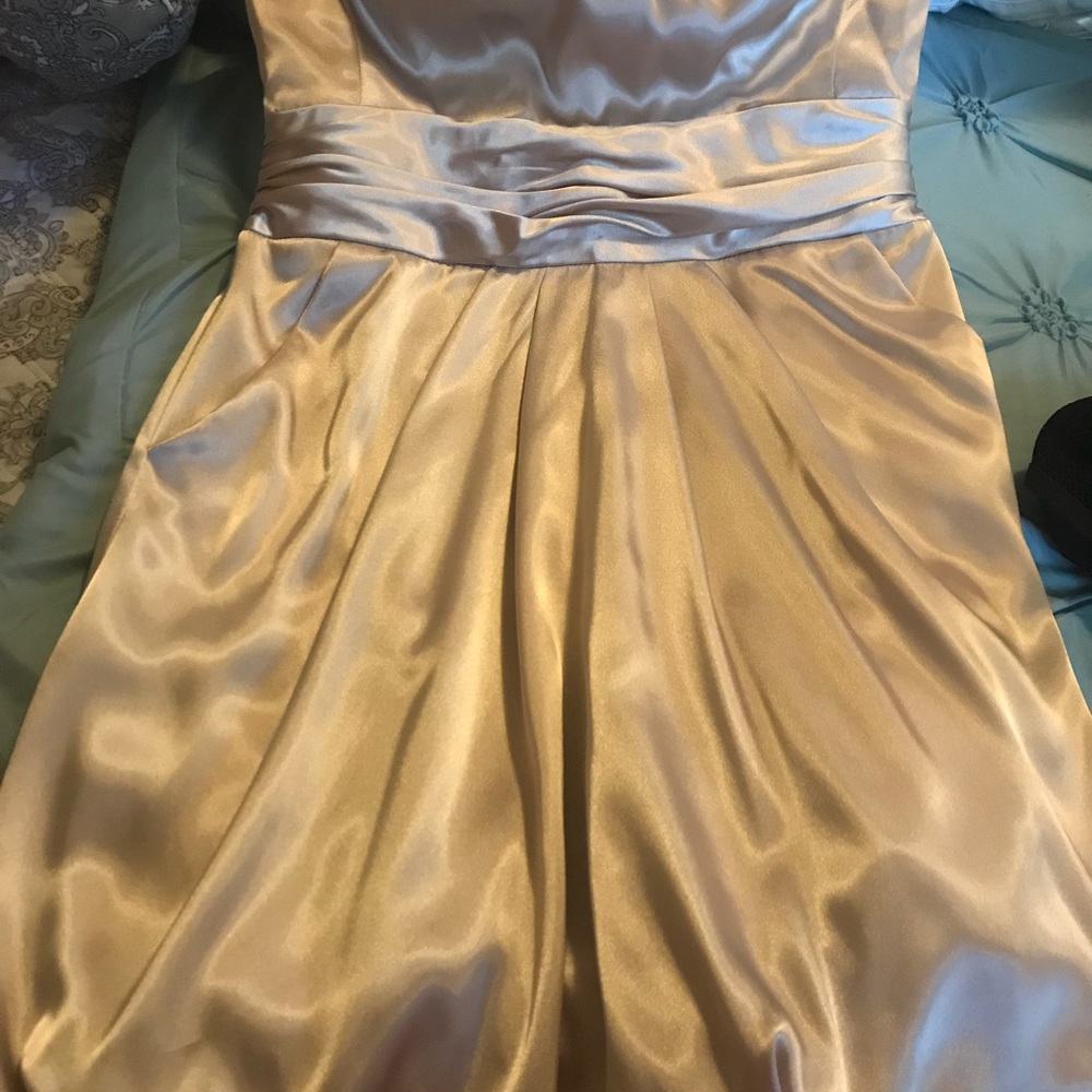 Dress - Picture 2 of 2